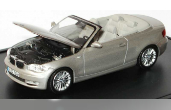 BMW 1er Cabrio E88 (2008), cashmere silber met.