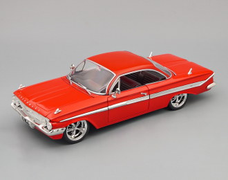 CHEVROLET Dom's Impala Coupe Custom (1967) - Fast & Furious 8, Red
