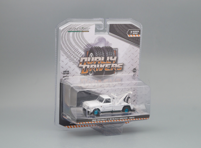 (Greenlight!) CHEVROLET C-30 эвакуатор 1968 White 