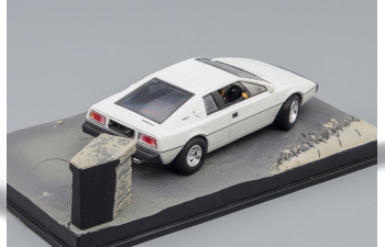 LOTUS ESPRIT The Spy Who Loved Me 1977, white