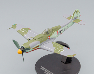 Focke-Wulf Fw-190D-9 Heinz Sachsenberg (104 победы) 1945