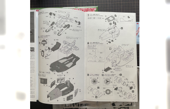 Сборная модель LEYTON HOUSE F3000 T90-50 N16 Fuji Champions 1991 M.sekyia