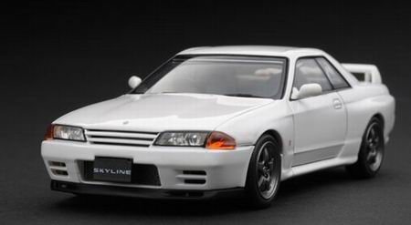 NISSAN Skyline GT-R (R32), white