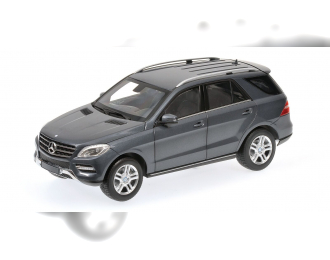 Mercedes-Benz M-klasse (W166) 2011 серый металлик