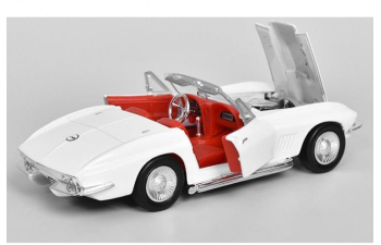 CHEVROLET Corvette Cabriolet (1967), White