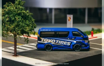 TOYOTA Hiace Widebody, Toyo Tires, blue