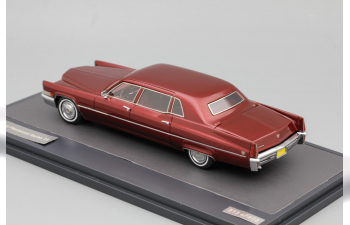 CADILLAC Fleetwood Series 75 Limousine 1970 Metallic Red