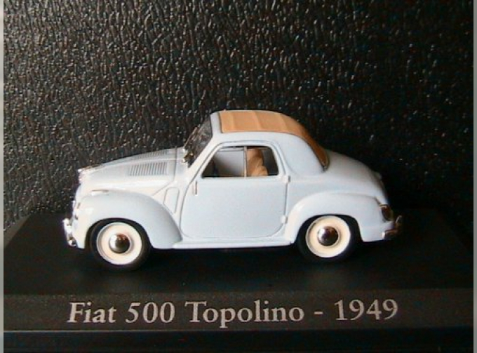 FIAT 500 Topolino (1949), light blue