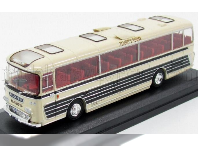 PLAXTON Panorama Autobus I Flights Birmingham 1968, Cream Black