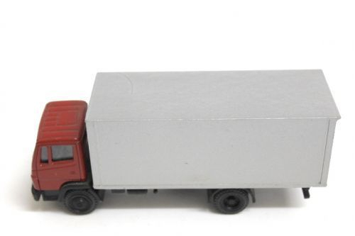 MERCEDES-BENZ 709-1114 Kofferaufbau, red / silver