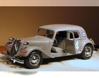 CITROEN 15 cv TA (1938), grey