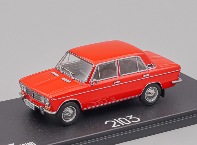 ВАЗ-2103 "Жигули" (1972-1973), красный