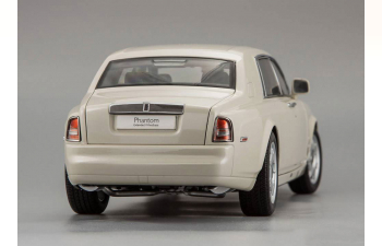 ROLLS-ROYCE Phantom EWB (2003), carrara white