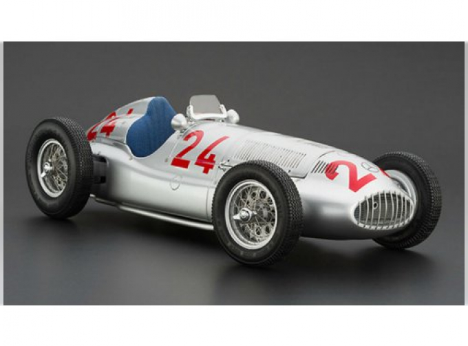 Mercedes W165 1939 Silver Dealer Edition