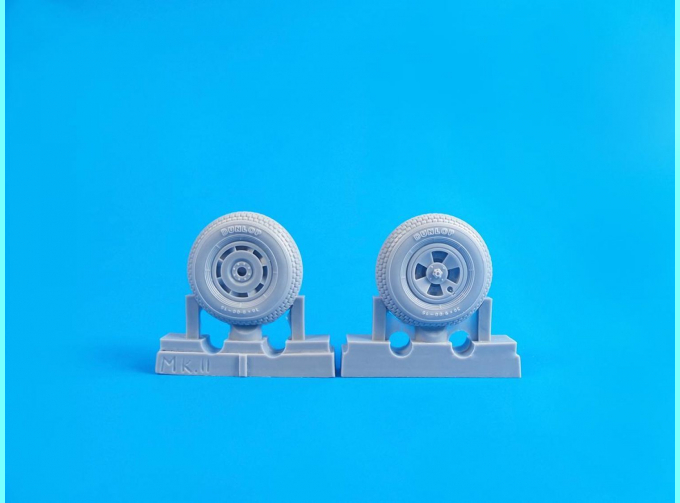 Tempest Mk. II/V/VI- 1/32 Square Tread Pattern Mainwheels for Special hobby kit