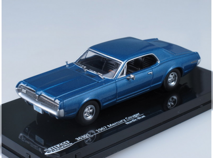 MERCURY Cougar, blue