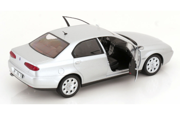 ALFA ROMEO 166 2.0 V6 Tb (1998) – Black Interior, Silver