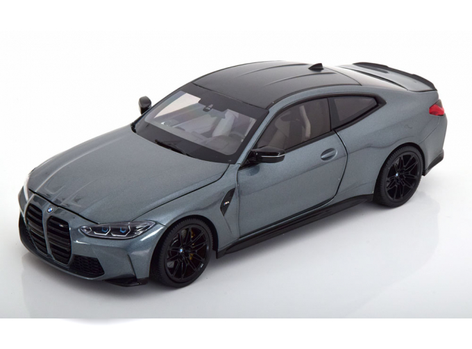 BMW M4 (2020), grey metallic