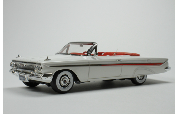 CHEVROLET Impala Cabriolet Open (1961), White