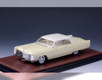 CADILLAC Coupe DeVille 1966 Cream