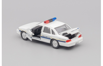FORD Crown Victoria Olympia Police, white