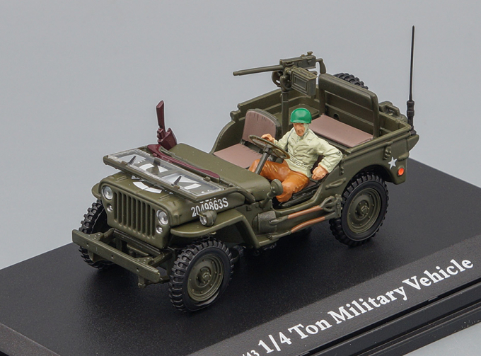 JEEP Willys 1/4 Ton Military Vehicle with 1 soldier