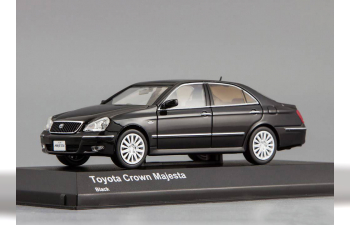 TOYOTA Crown Majesta, black