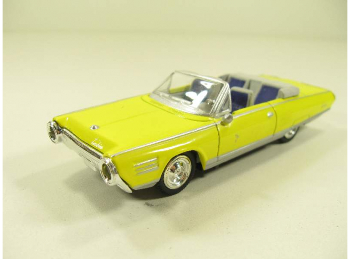 CHRYSLER Turbine Car (1964), City Cruiser Collection 1:43, желтый