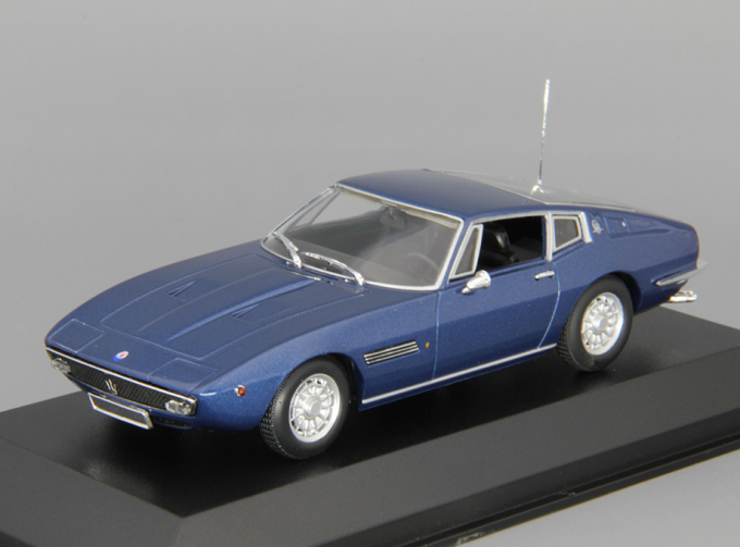 MASERATI Ghibli Coupe (1969), blue metallic