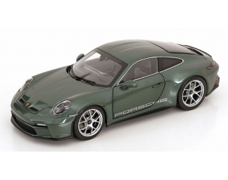 PORSCHE 911 (992) S/T (2023), green metallic