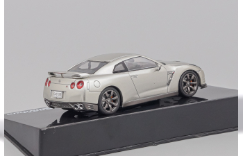 NISSAN GT-R (R35) - 2012, Fast and Furious 74
