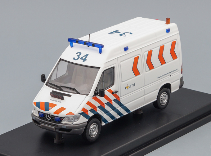 MERCEDES-BENZ Sprinter CDI Dutch Politie Police Uttrecht