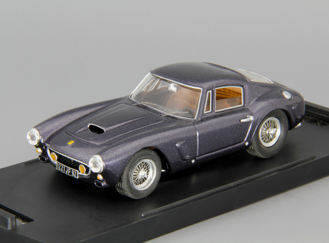 FERRARI 250 GT "SWB" (1961), purple