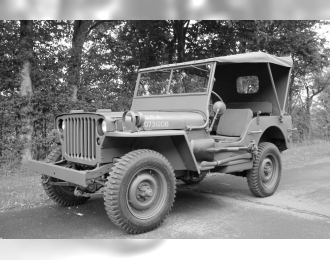 Сборная модель Willys Jeep MB US Army Military Soft-top 1942
