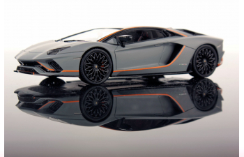 Lamborghini Aventador S "Ad Personam" (grey / orange / carbon)