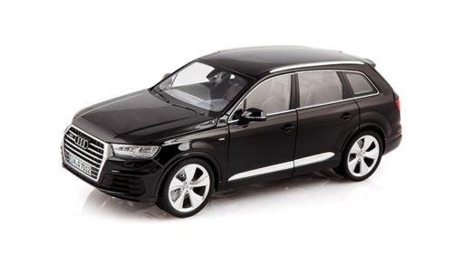 Audi Q7 2015 (black)