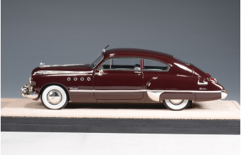 BUICK Roadmaster Sedanette (1949), Royal Maroon