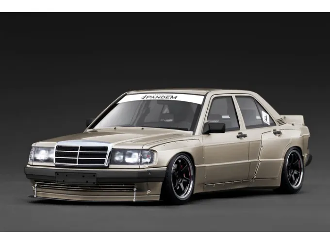 MERCEDES-BENZ 190 PANDEM, champagne gold
