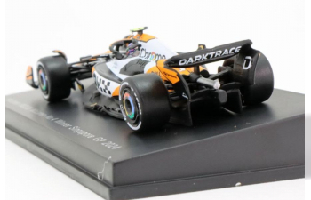McLAREN MCL38 #4 Winner Singapore GP Formula 1 Lando Norris (2024)