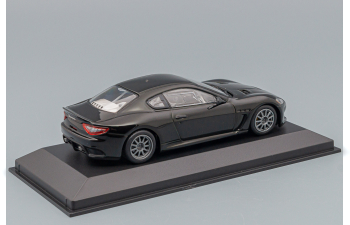 Maserati Granturismo MC GT4 2010, L.e. 1296 pcs. (black)