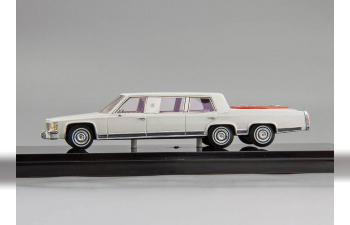 Cadillac stretch limousine 1982 with jacuzzi (white)