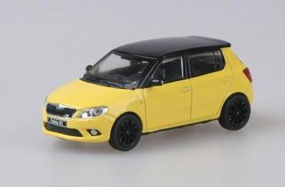 SKODA Fabia II RS 2011, sprint yellow with black roof black wheels
