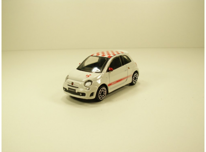 FIAT 500 Abarth, белый