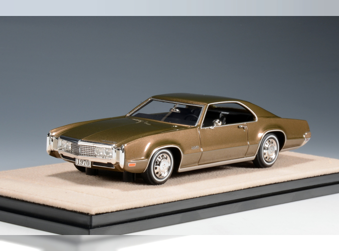 OLDSMOBILE Tornado GT (1970), Cinnamon Bronze