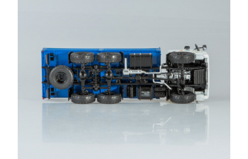 Камский грузовик 43118 6x6 бортовой (рестайлинг), белый / синий