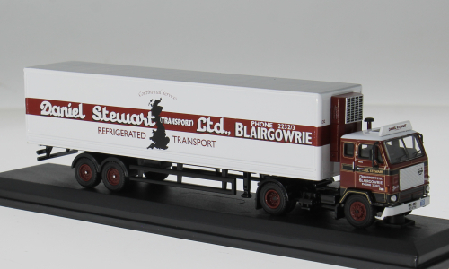 VOLVO F88 Daniel Stewart (1965), red/white