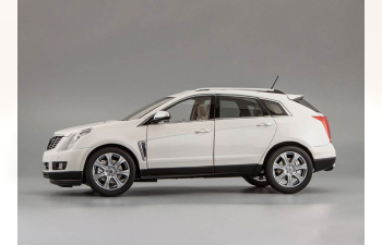 CADILLAC SRX (2014), platinum ice