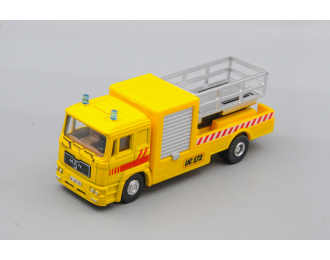MAN F2000 Road Maintenance Truck, yellow