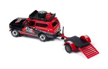 INTERNATIONAL Scout II (1979) с прицепом, красный/черный