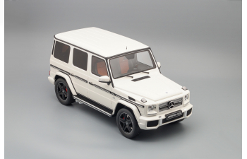 MERCEDES-BENZ AMG G 65, white